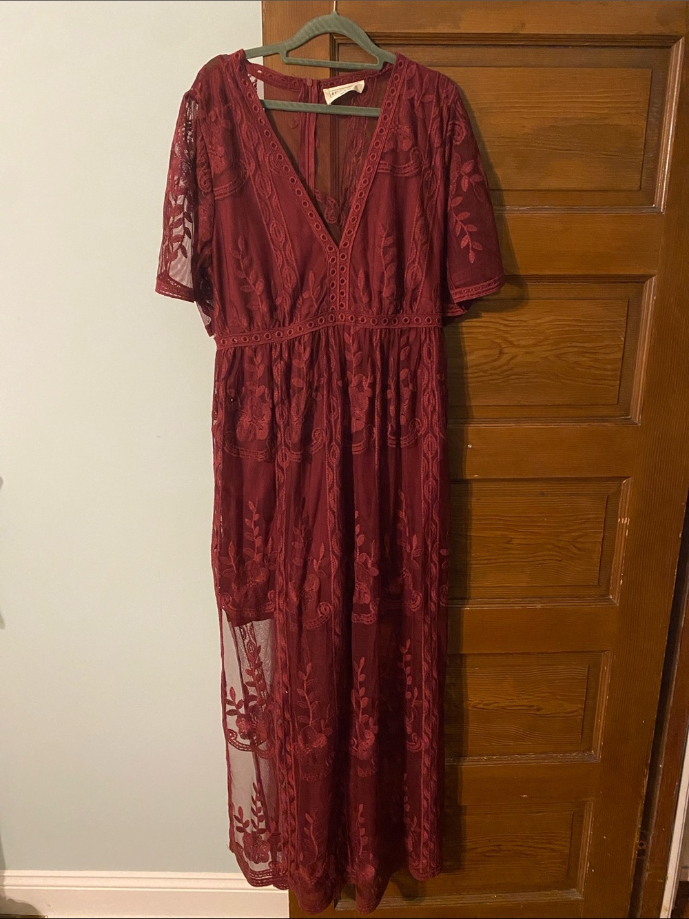 Bella Ella Burgundy lace maxi dress XL